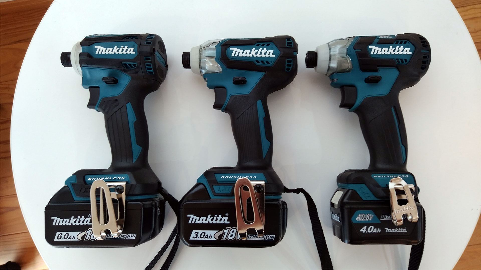 マキタ Makita 18V インパクトドライバー TD149(白)